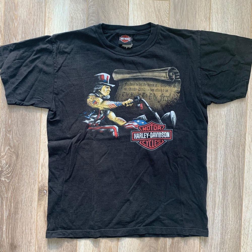 Vintage Harley Davidson Black Tee Shirt with Graphics - Unisex Small/Medium